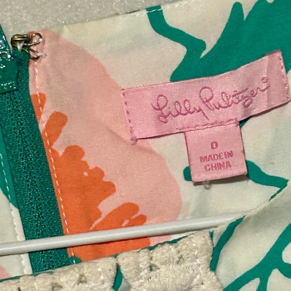 Lilly Pulitzer shift dress - Picture 4 of 4